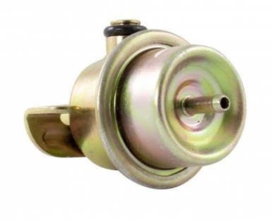 Pressure regulator for Volvo 240, 740, 760, 780, 940, 960, 240 1989-, 740 1984-92, 940 1991-97