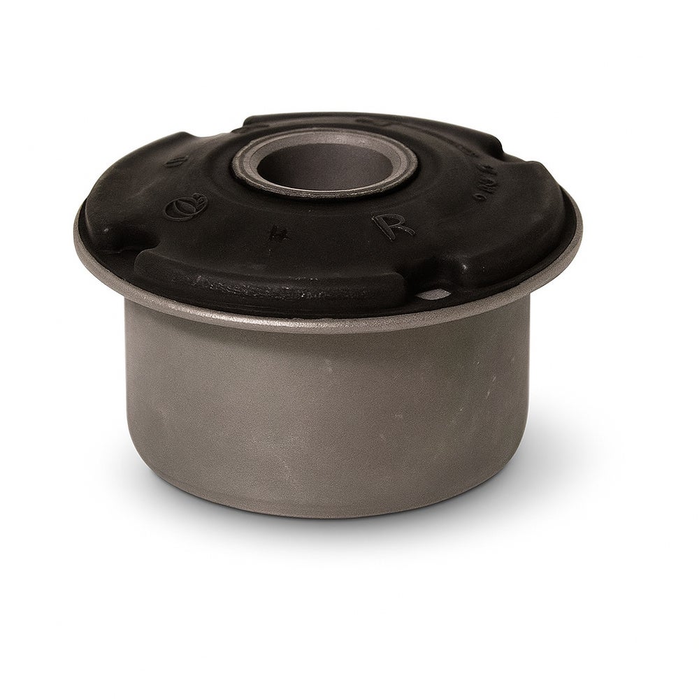Bushing lower control arm rear for Volvo 240, 260, 262, 850, S70, V70, right — bild 1 av 2
