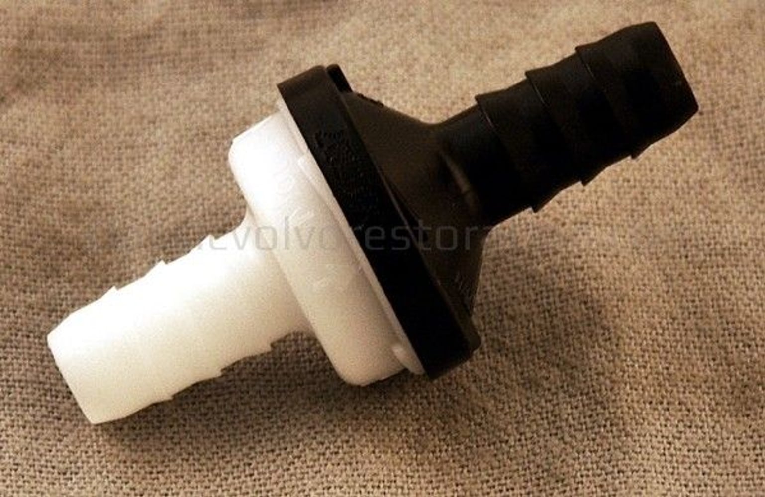 Check valve auxiliary servo 1-circuit straight for Volvo Amazon, Amazon Kombi