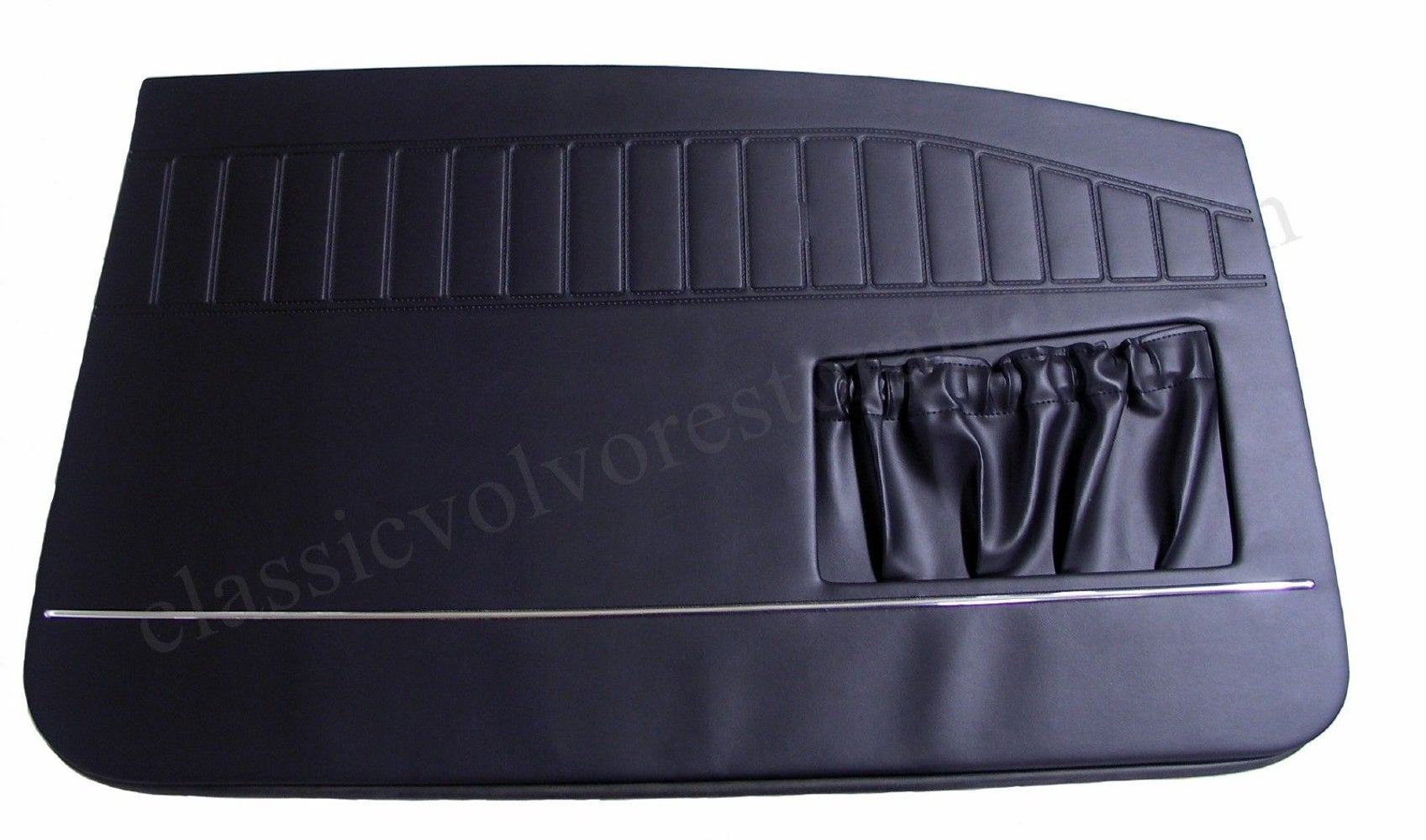 Door panels for Volvo Amazon 2d 1966-68 black with narrow chrome strip