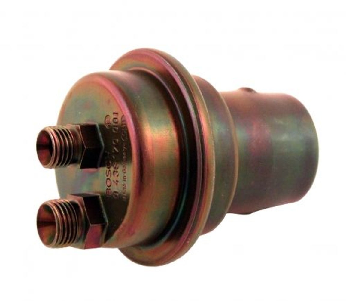 Pressure accumulator for Volvo 240, 740, 940, 1975-91