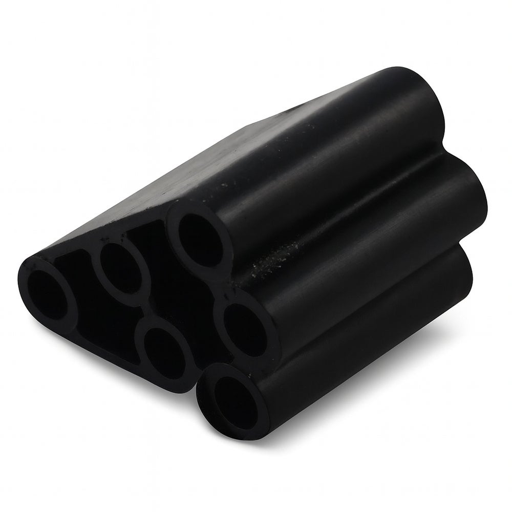 Sleeve insulator for Volvo 240