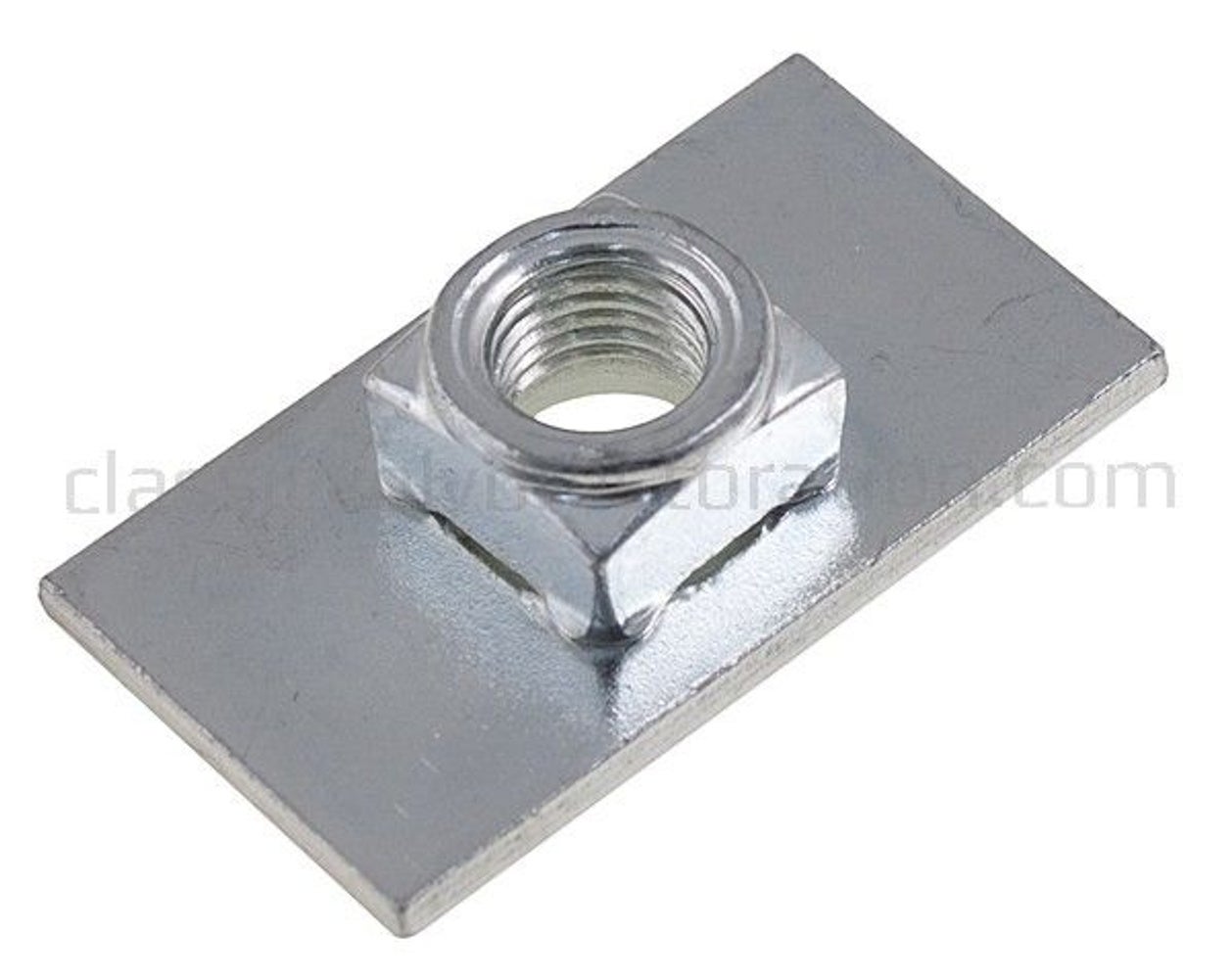 Seat belt mounting plate/reinforcement — bild 1 av 2