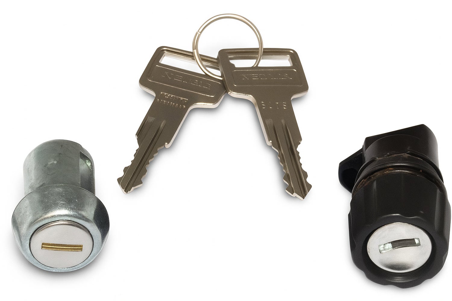 Glove box lock set for Volvo 240 USA, floor hatch for Volvo 245, 1981- — bild 1 av 2