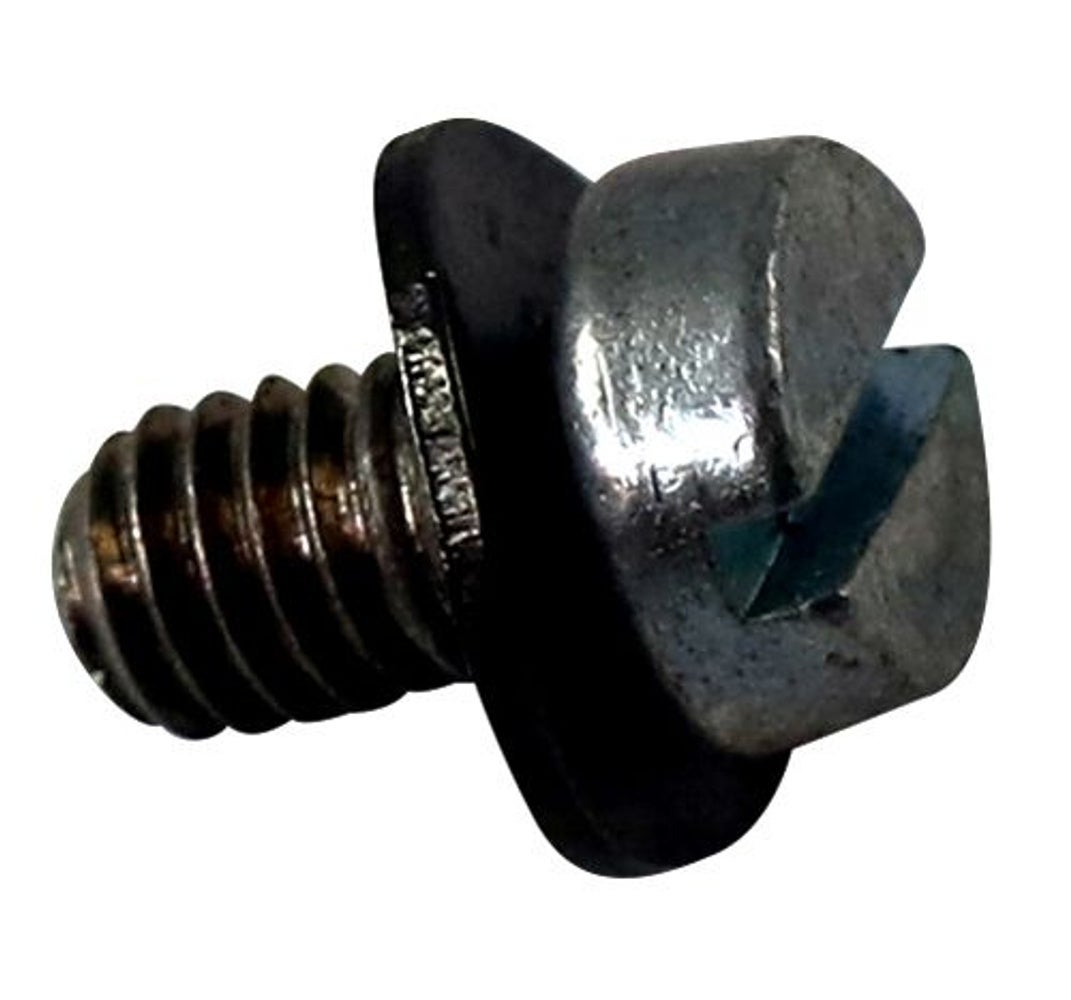 Screw for Volvo 240, 740